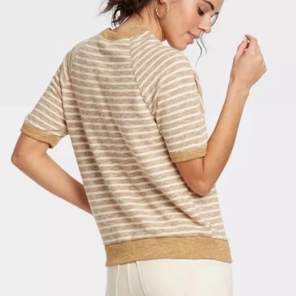 Universal Thread Short Sleeve Sweatshirt - Picture 2 of 5